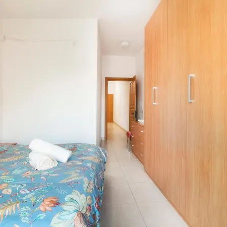 Zb6 - Swieqi With Balcony Views